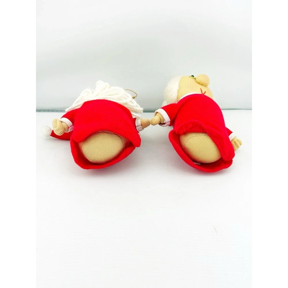 Vintage Avon 1984 Santa & Mrs Claus Soft Sculpture Ornaments 4.5